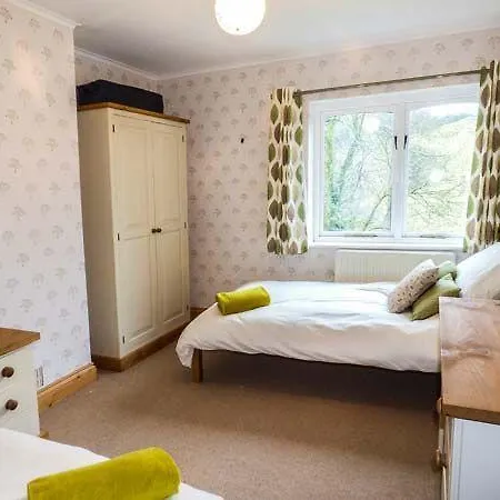 Bumblebee Cottage, Kendal