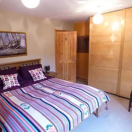 Bumblebee Cottage, Casa vacanze Kendal