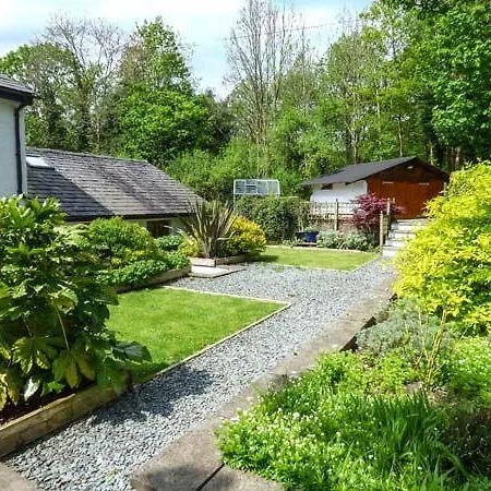 Bumblebee Cottage, * Kendal